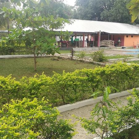 Friends Paradise Kilinochchi Extérieur photo