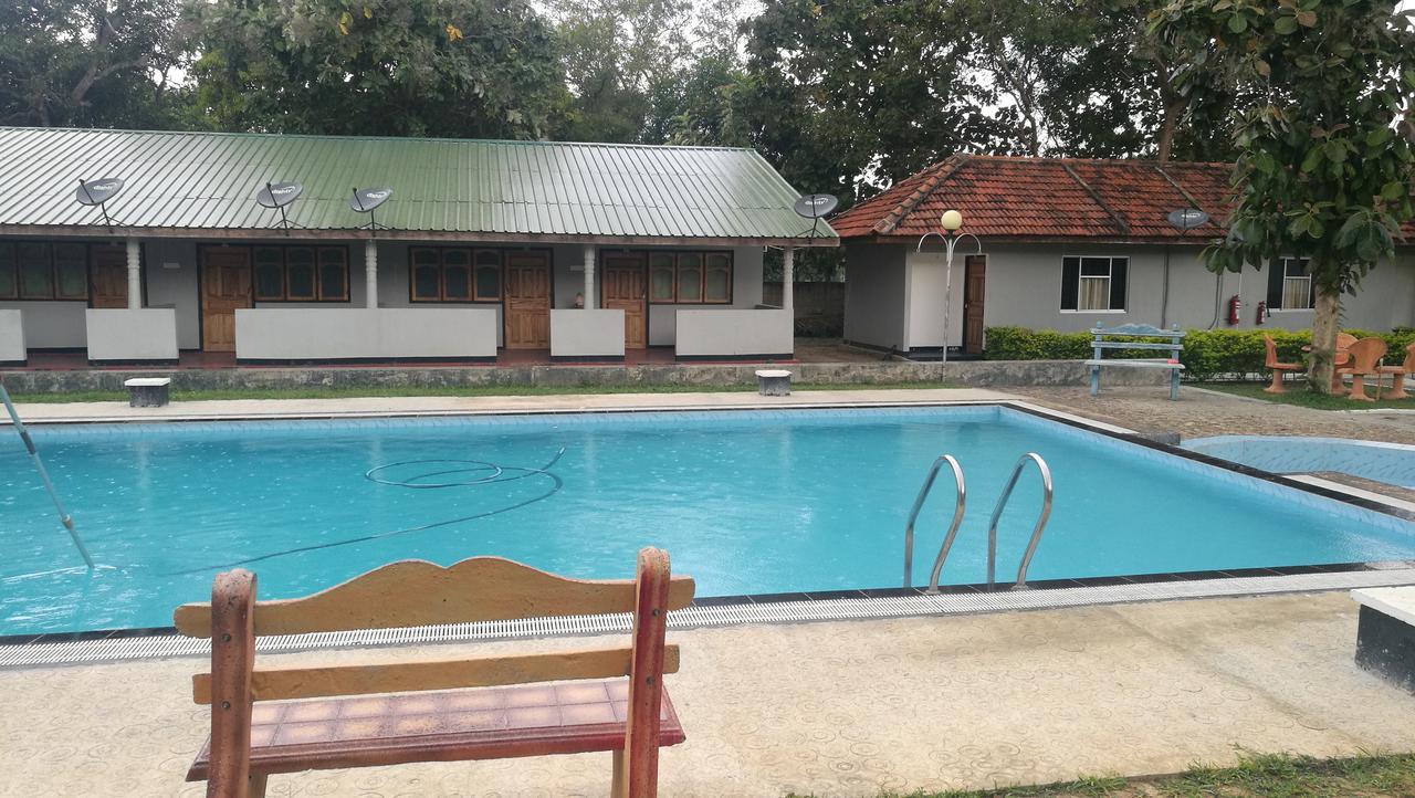 Friends Paradise Kilinochchi Extérieur photo